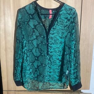 Green Patterned Women's Top
